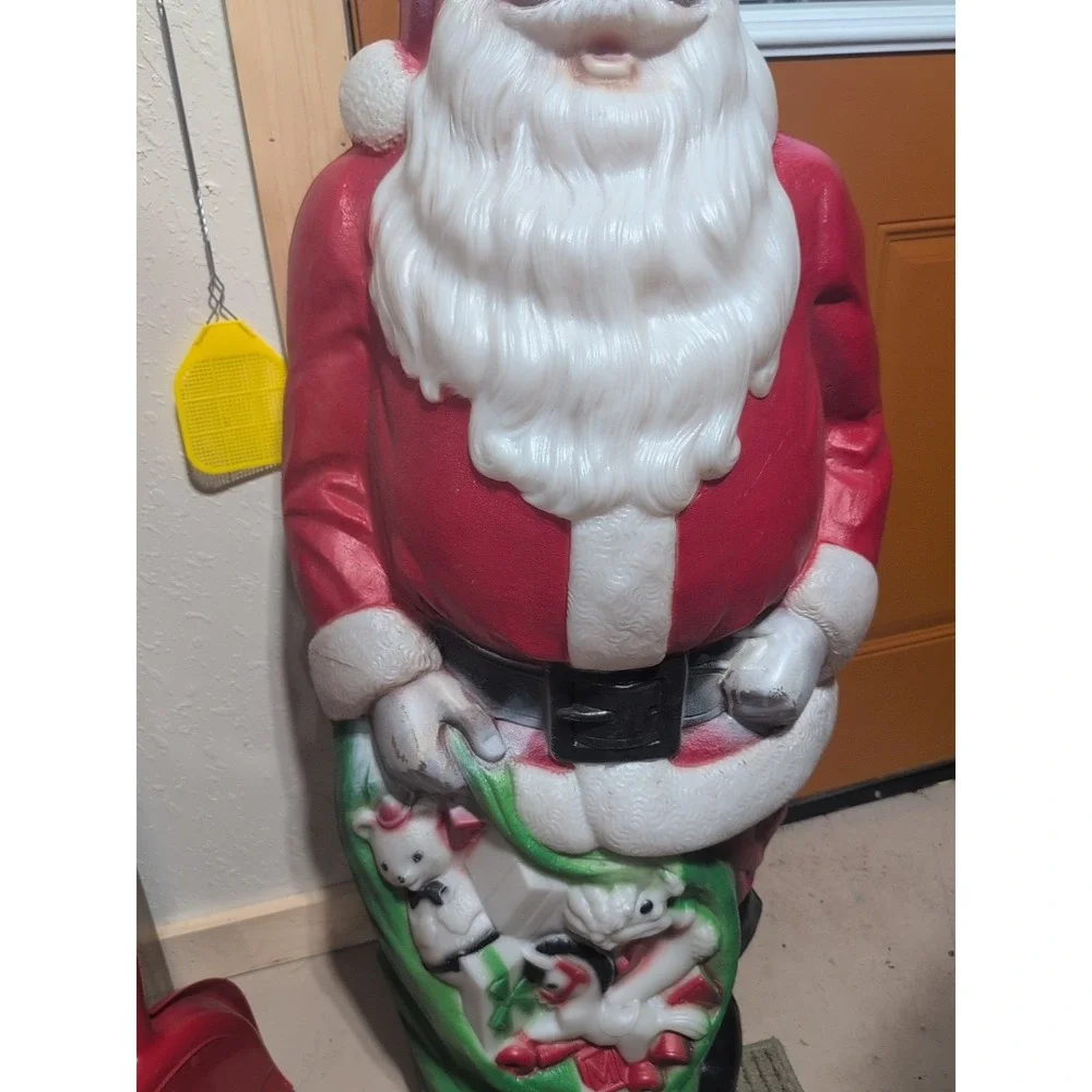 Vtg 1968 Empire Blow Mold Plastic Santa 48